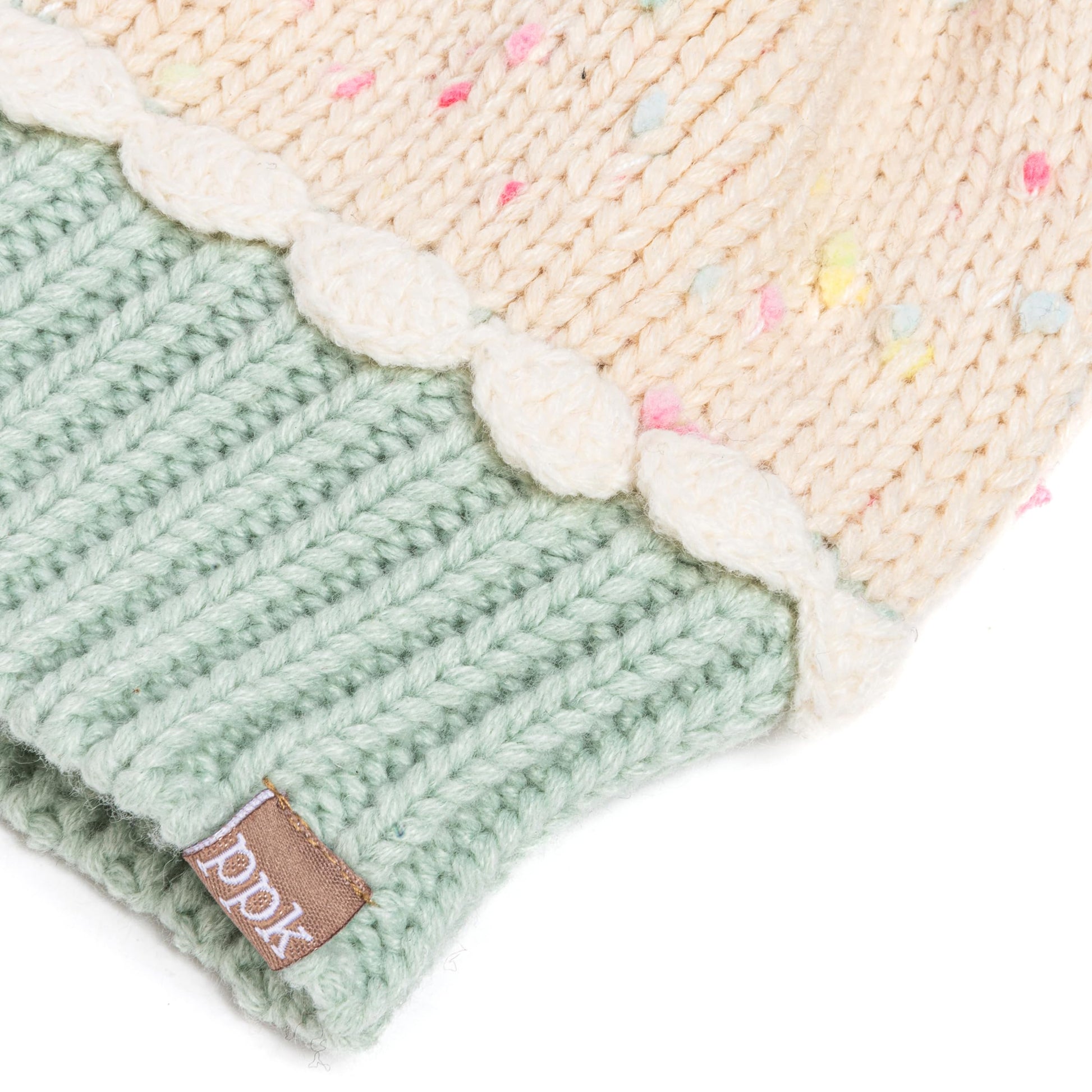 Cupcake Shaped Knit Beanie Hat for Children 1-12 Y, Cute Novelty Design, Premium Quality