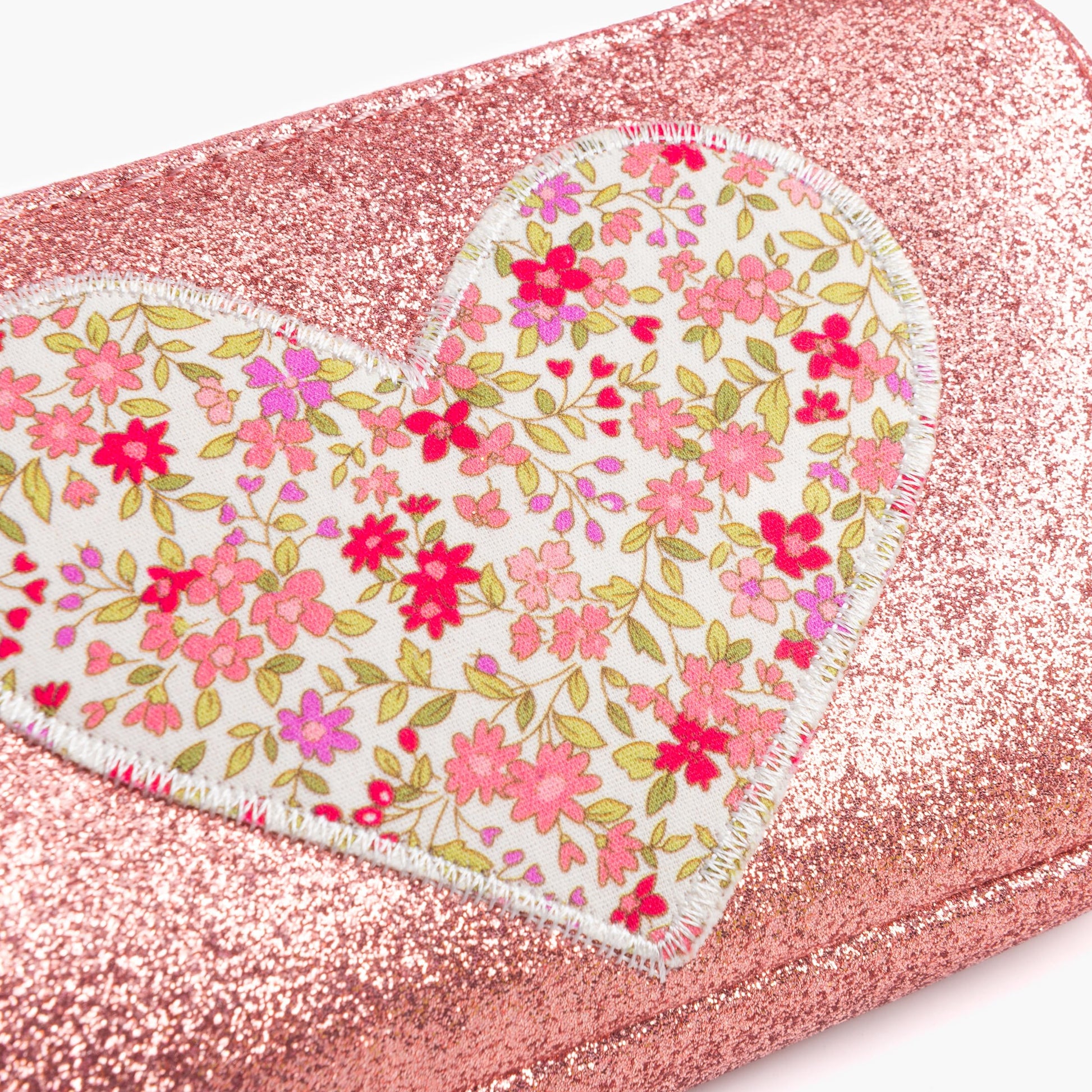 Sparkly Glitter Heart Purse for Girls Ages 3–8 – Cute Crossbody Gift