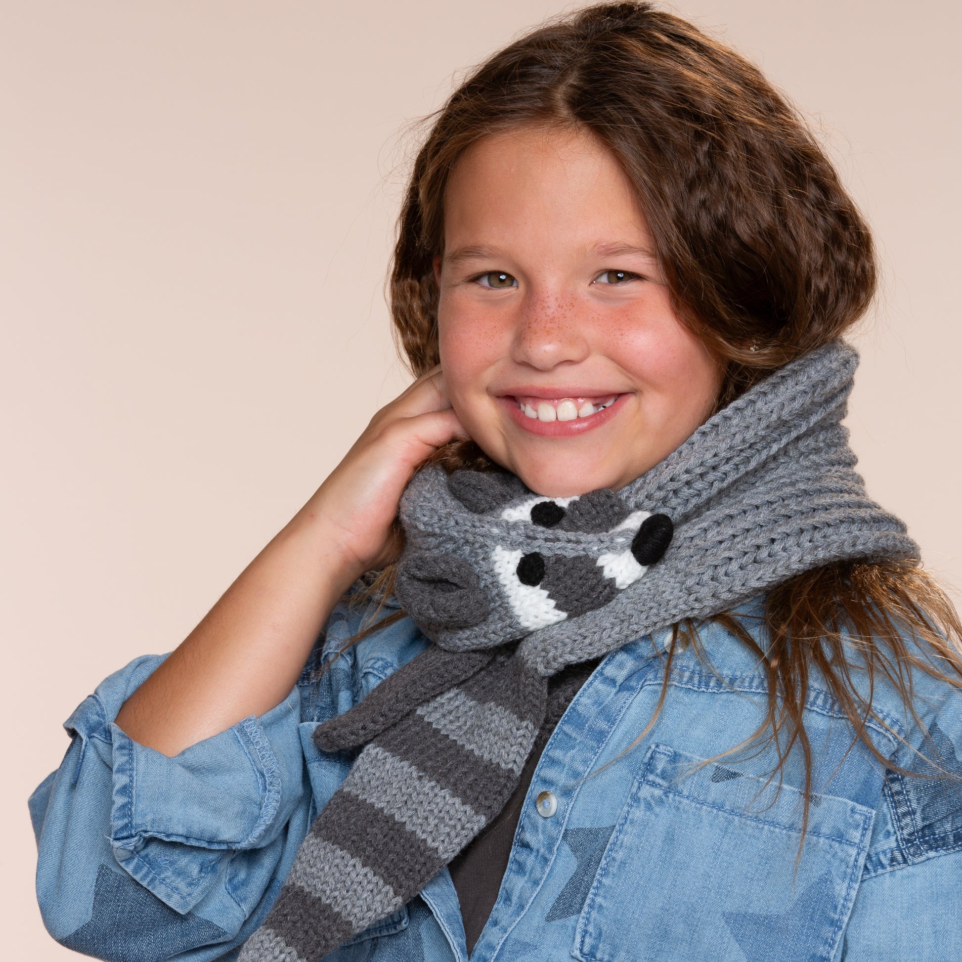 Kids Racoon Knitted Scarf (4-12Y) Unisex