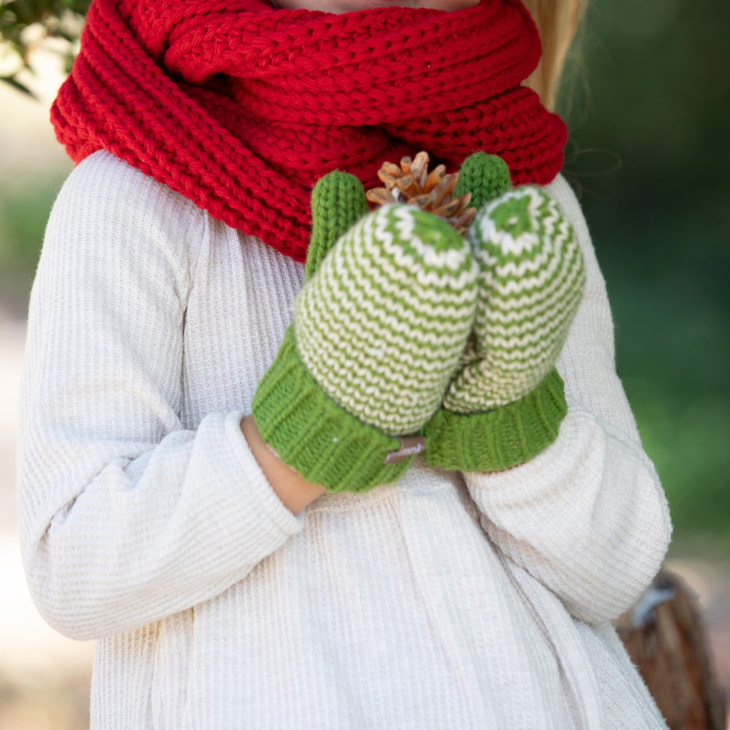 Stripe Knit Mittens: Warm Fleece Lined Acrylic Gloves for Children 1-12 Years