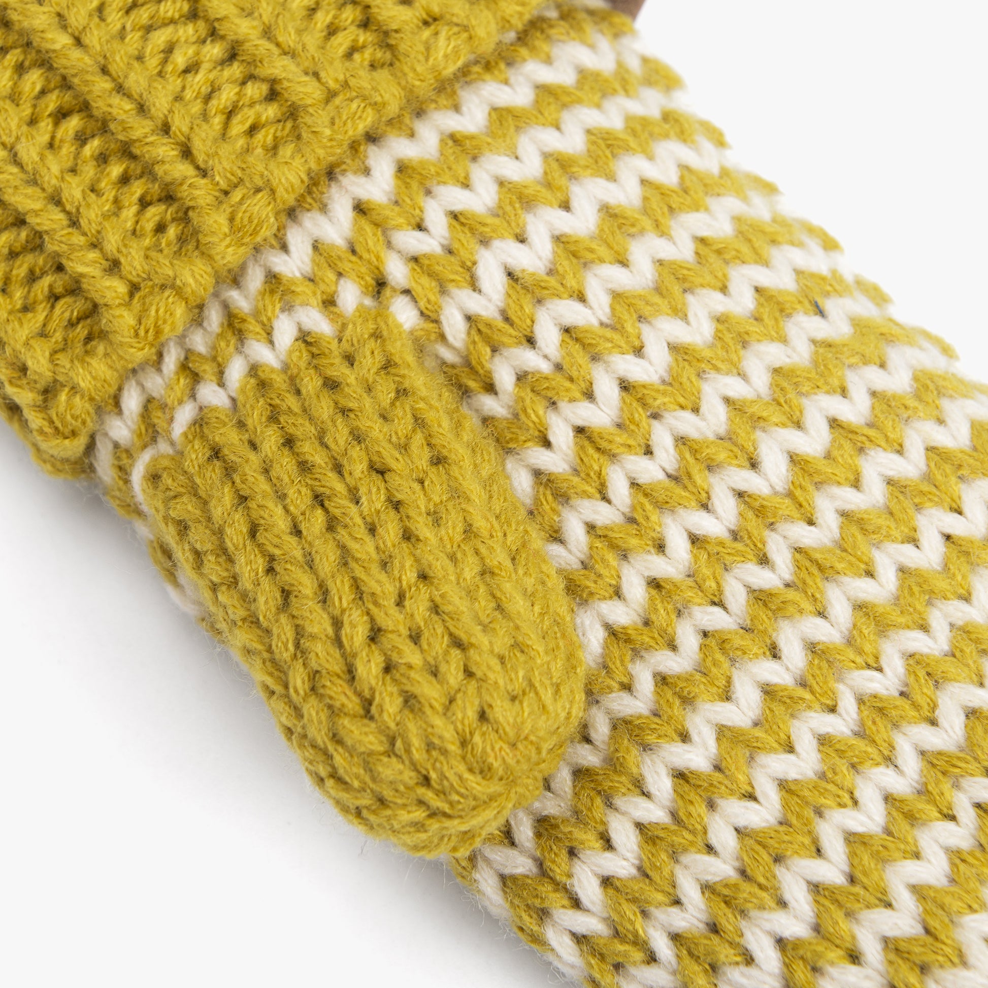 Stripe Knit Mittens: Warm Fleece Lined Acrylic Gloves for Children 1-12 Years
